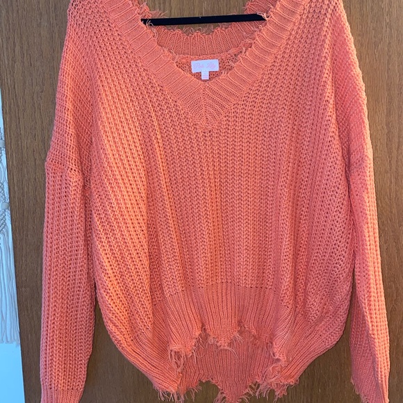 Coral distressed sweater - Picture 1 of 2